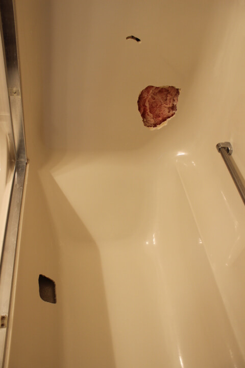 Fiberglass shop tub repair